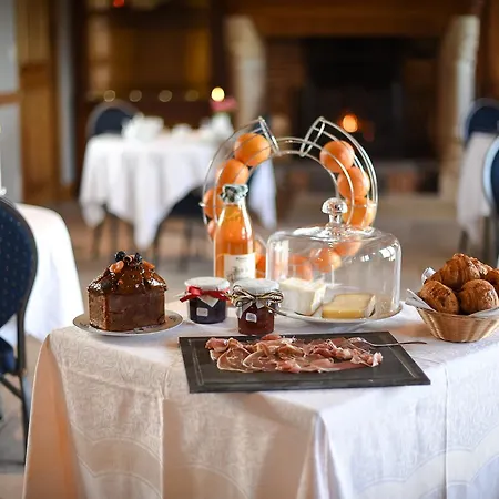 Le Clos Du Phare Couette-café